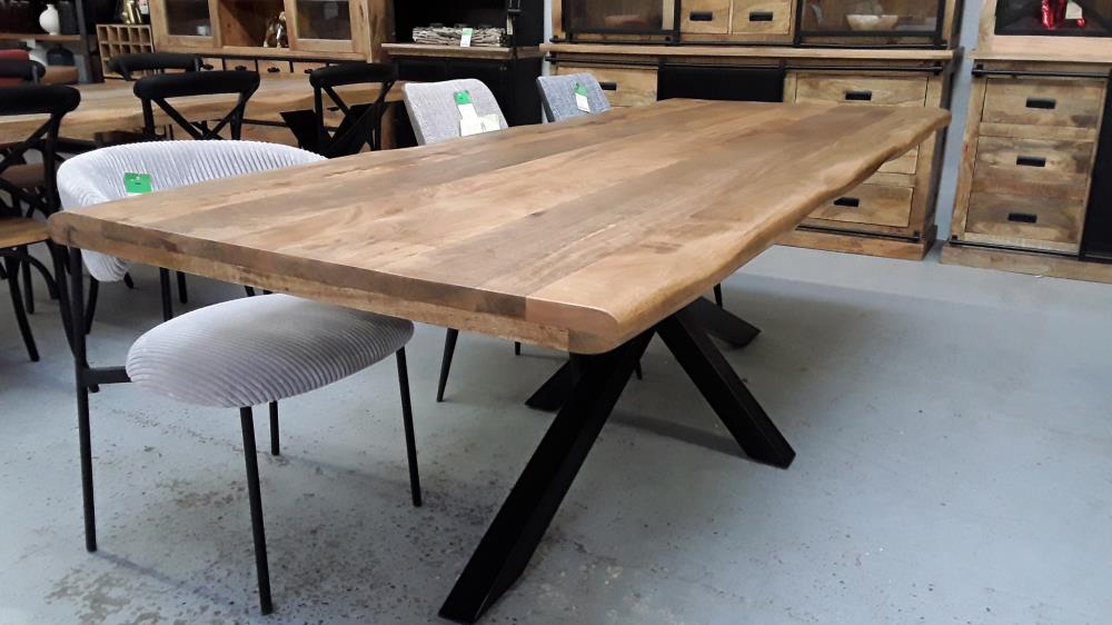 TABLE RECTANGLE MANGUIER 200 AVEC PIED CENTRAL 