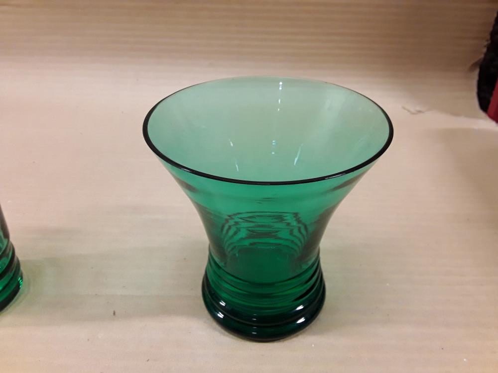 VASE VERRE VERT VINTAGE
