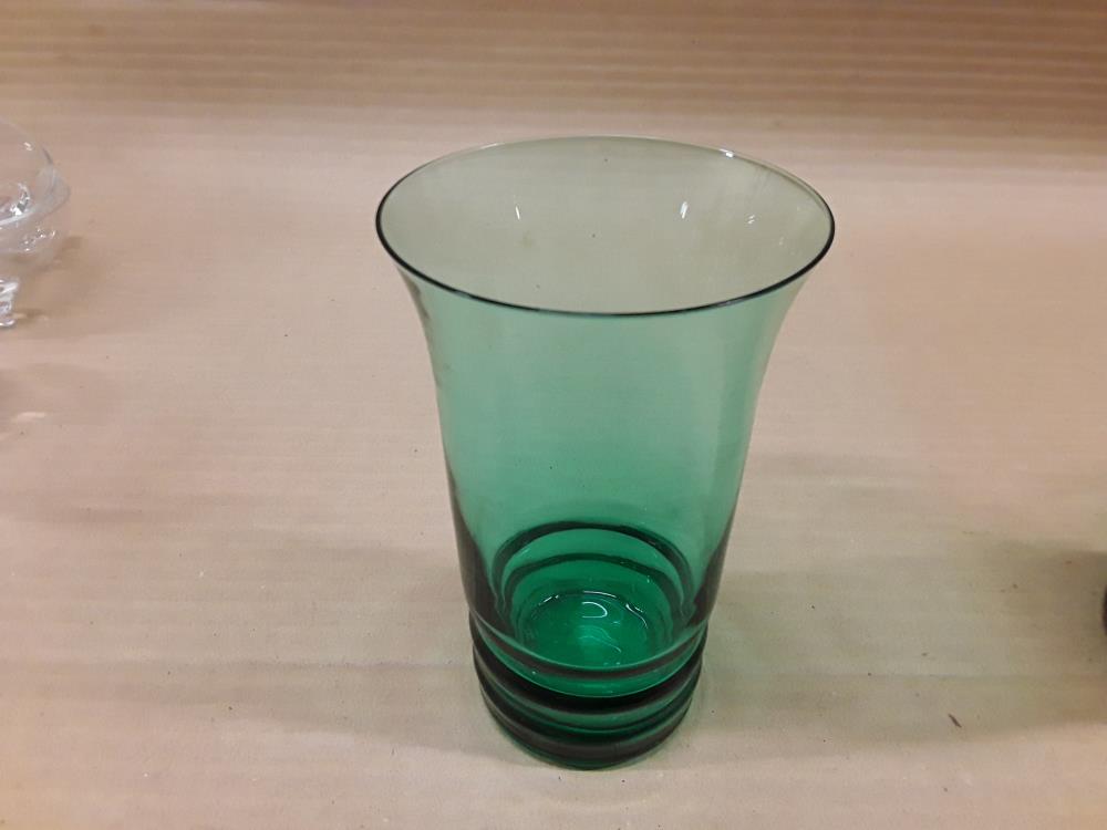 VASE VERRE VERT VINTAGE PM