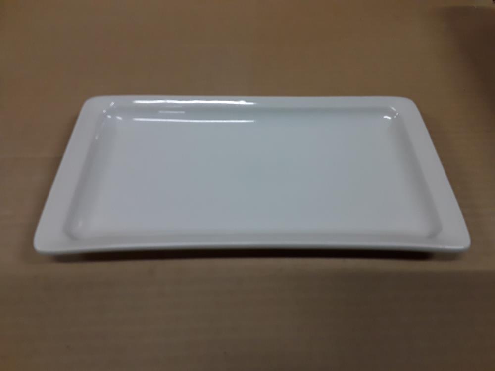 PLAT RECTANGULAIRE 