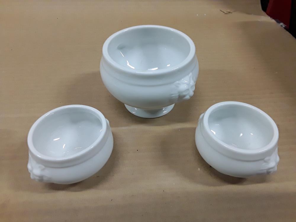 LOT DE 3 BOLS TETE DE LION