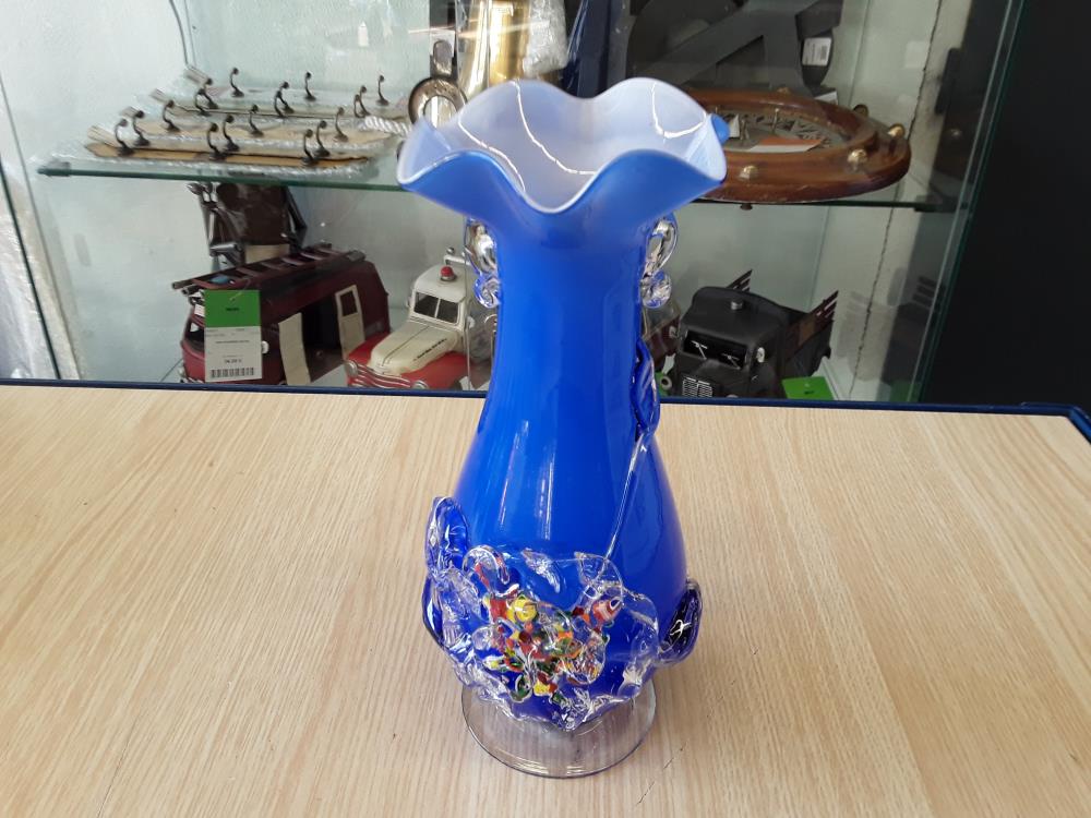 VASE BLEU 