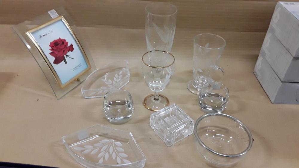 BIBELOT CRISTAL VERRE