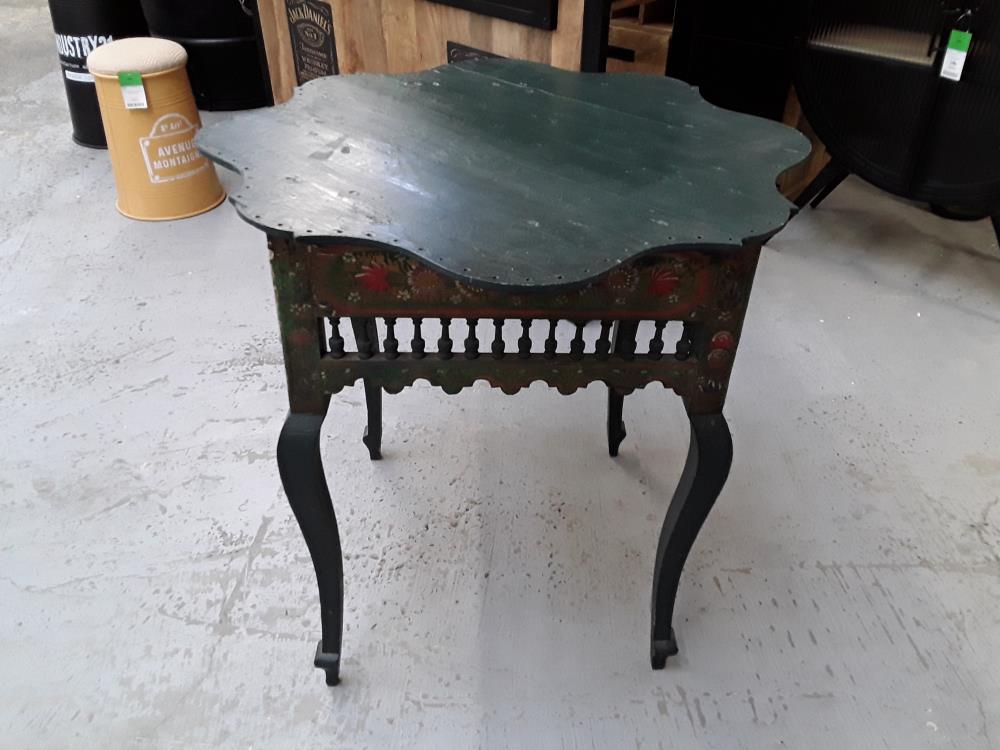 TABLE BOIS PEINTE