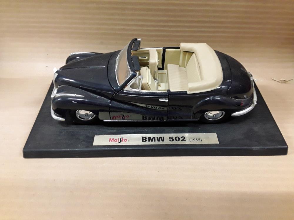 VOITURE DE COLLECTION