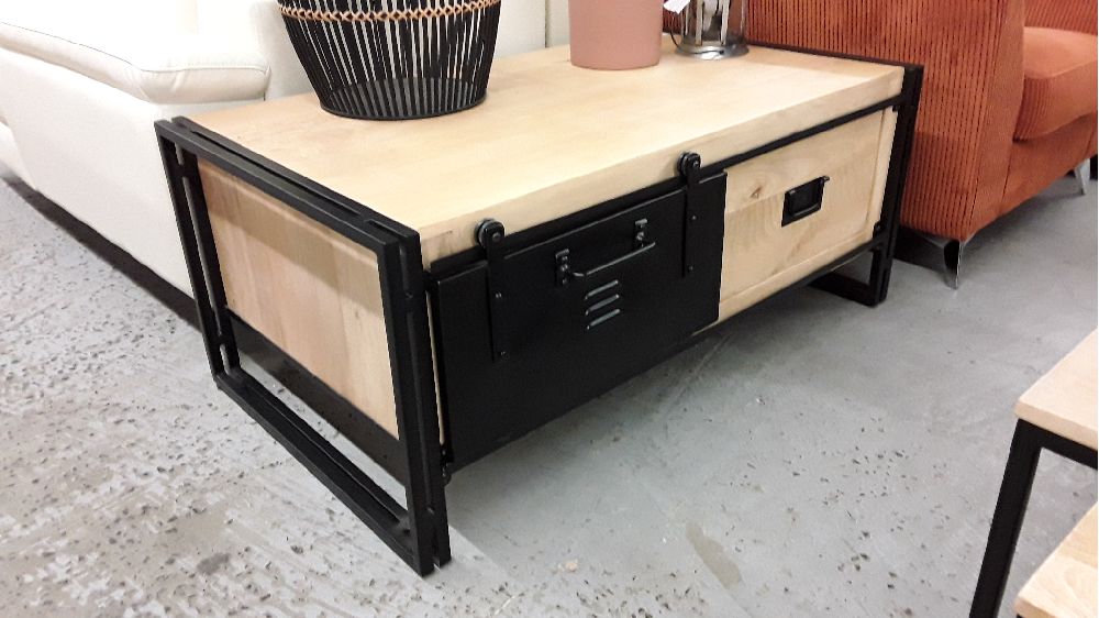 TABLE BASSE LUX MANGUIER  AVEC PORTE COULISSANTE 