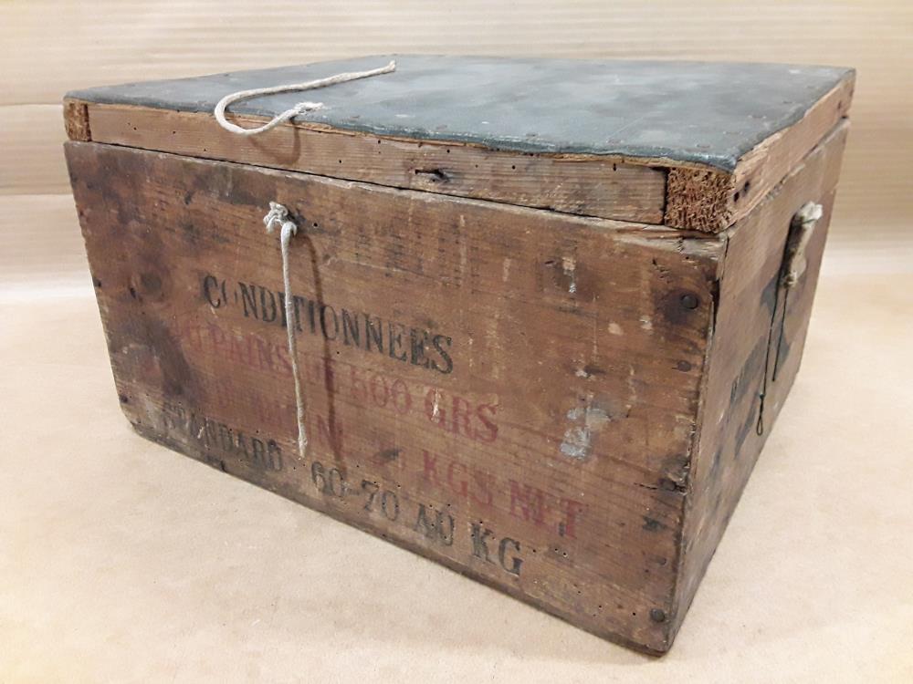 ANCIENNE CAISSE EN BOIS 