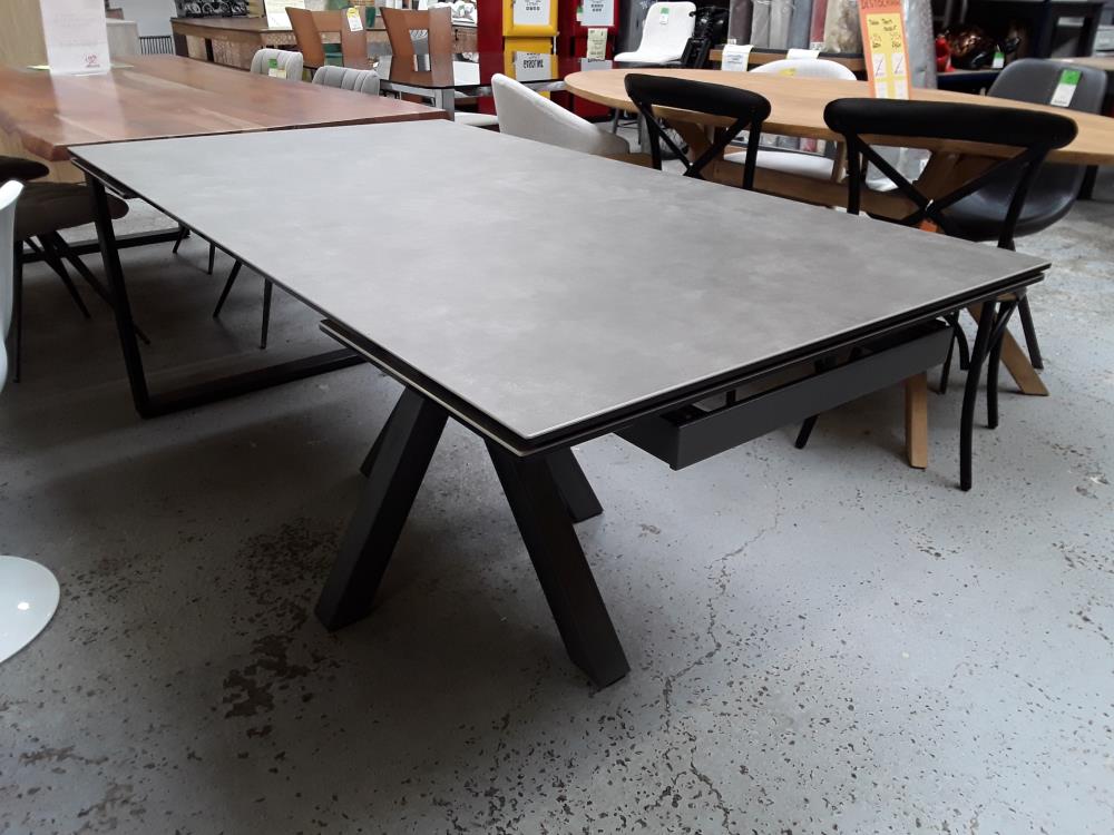 TABLE CERAMIQUE AVEC ALLONGES 160X90 + 2X40CM