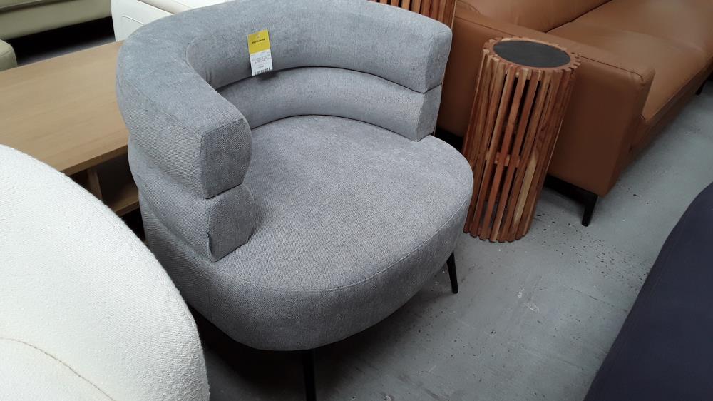 NEW - FAUTEUIL EN TISSU GRIS CAMEDO/DESTOCK 