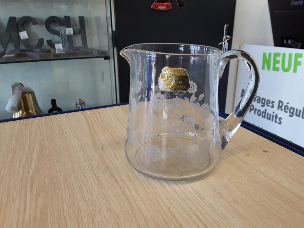CARAFE EN VERRE 