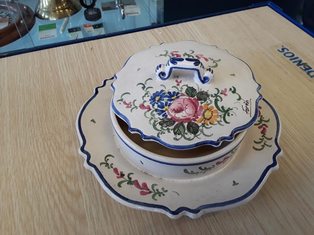 DECORATION PORCELAINE 