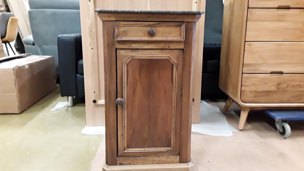 CHEVET MARBRE ANCIEN 