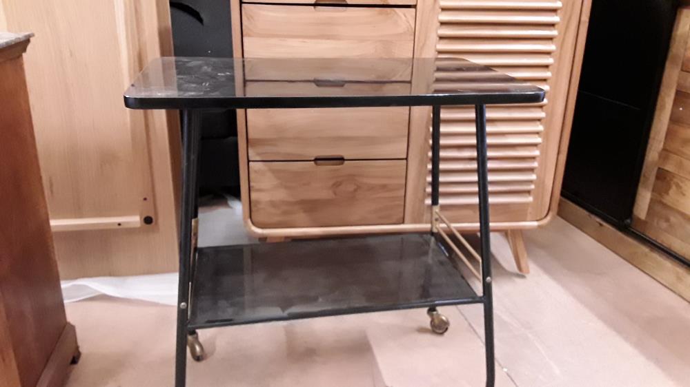 DESSERTE À ROULETTES VINTAGE 