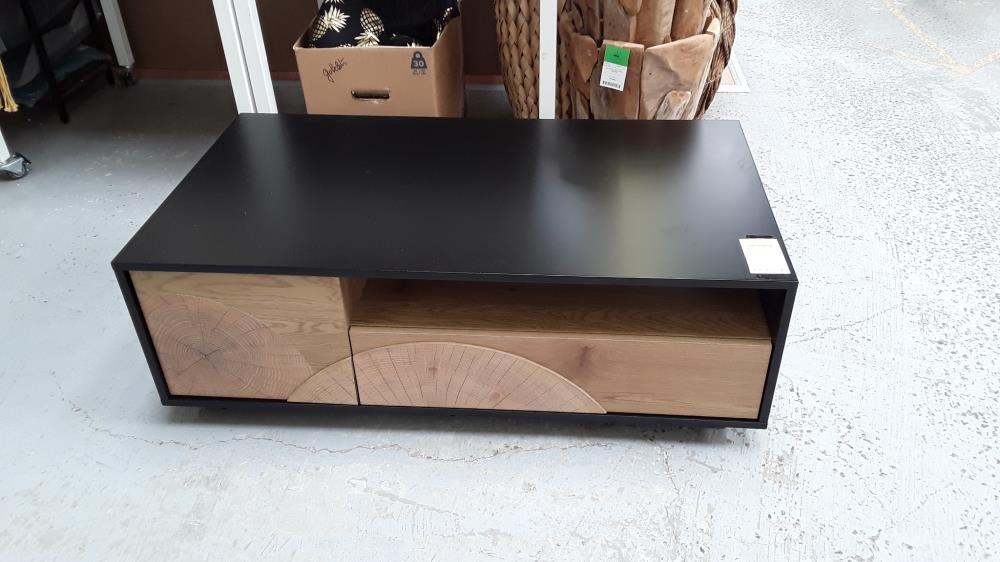 TABLE BASSE AVEC 1 PORTE, 1 TIROIR ET 3 NICHES EN MDF - NATUREL ET NOIR - /DESTOCK 