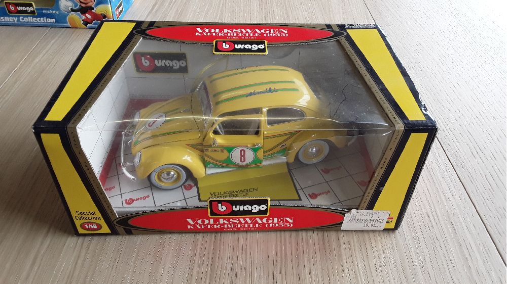 BURAGO 1:18 BEETLE 1955 N8