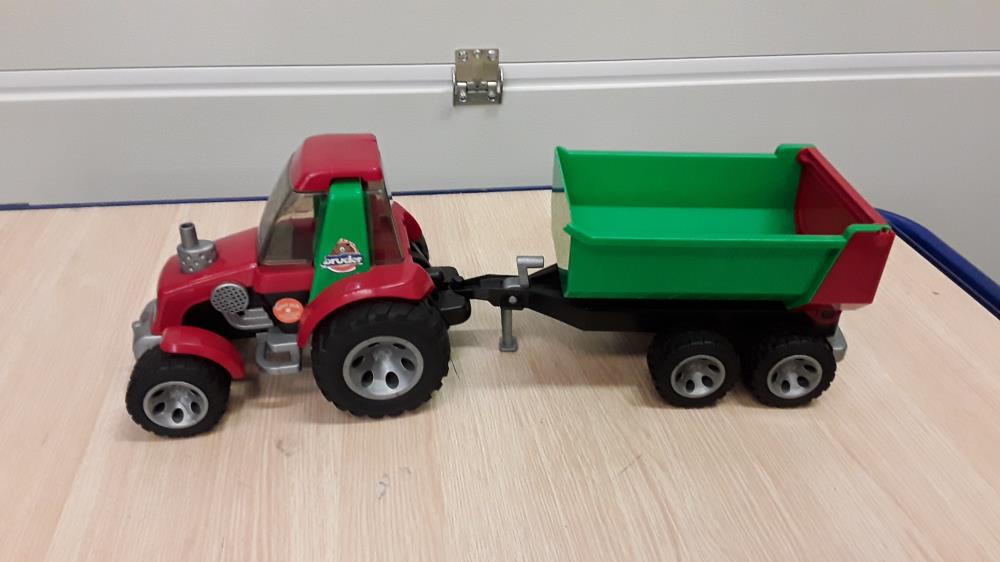 TRACTEUR BRUDER