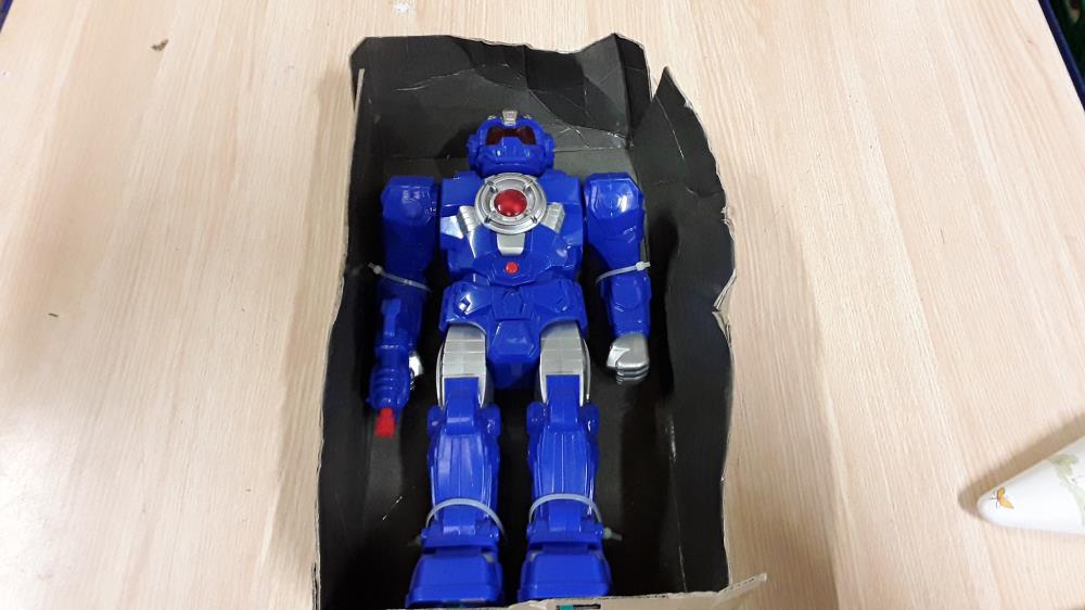 ROBOT À PILE 