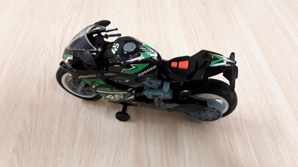 MOTO À PILE 