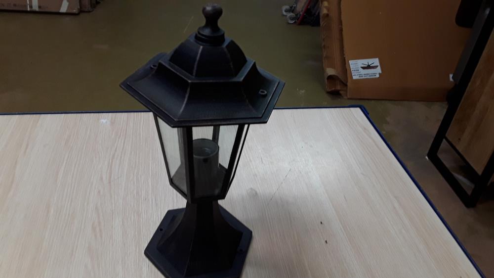 LANTERNE EXTÉRIEURE 