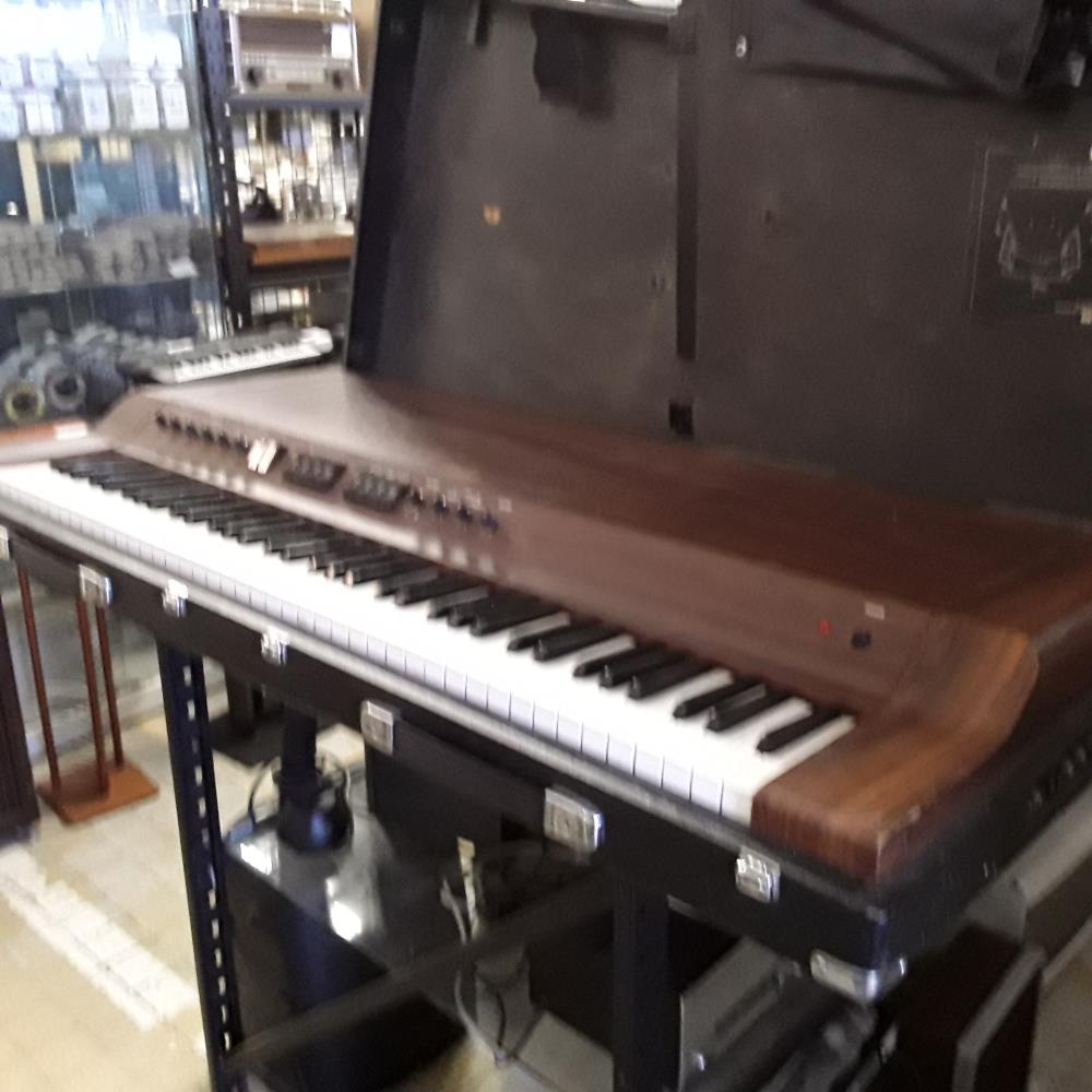 PIANO ELECTRIQUE 