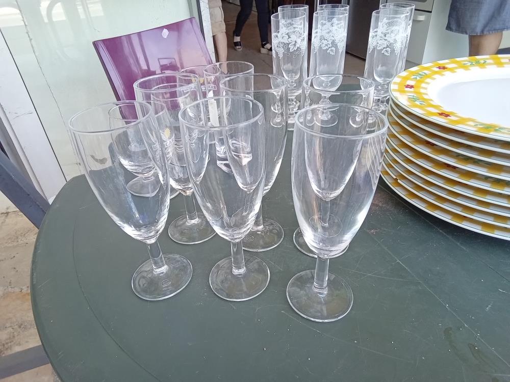 LOT 6 VERRES