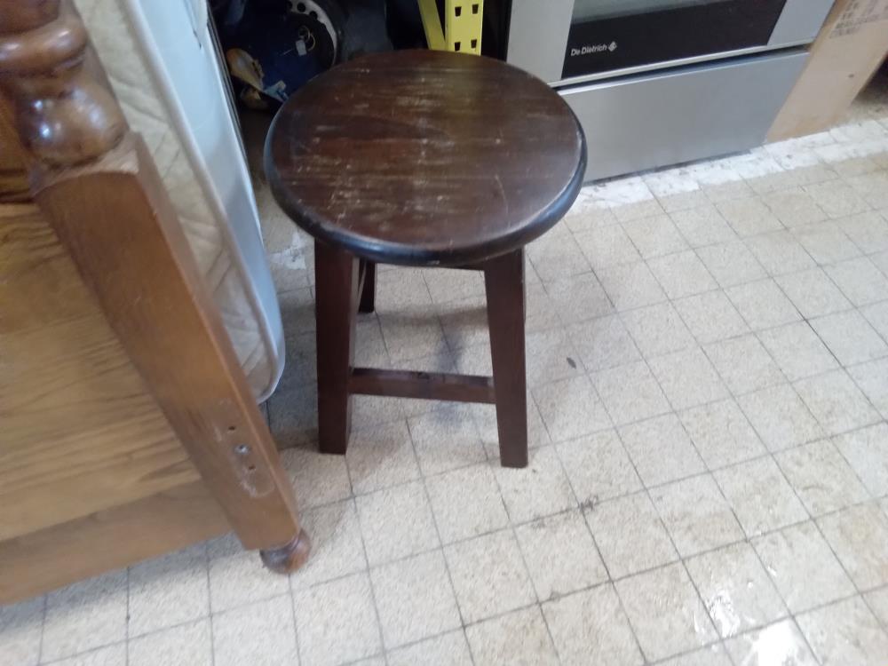 TABOURET