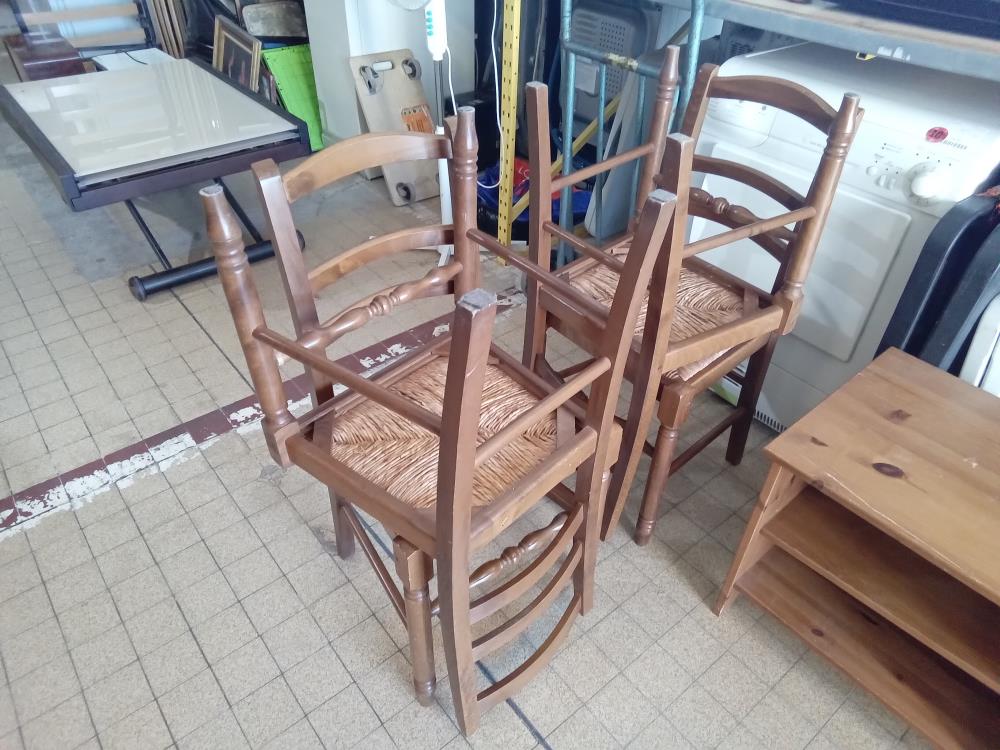 4 CHAISES 