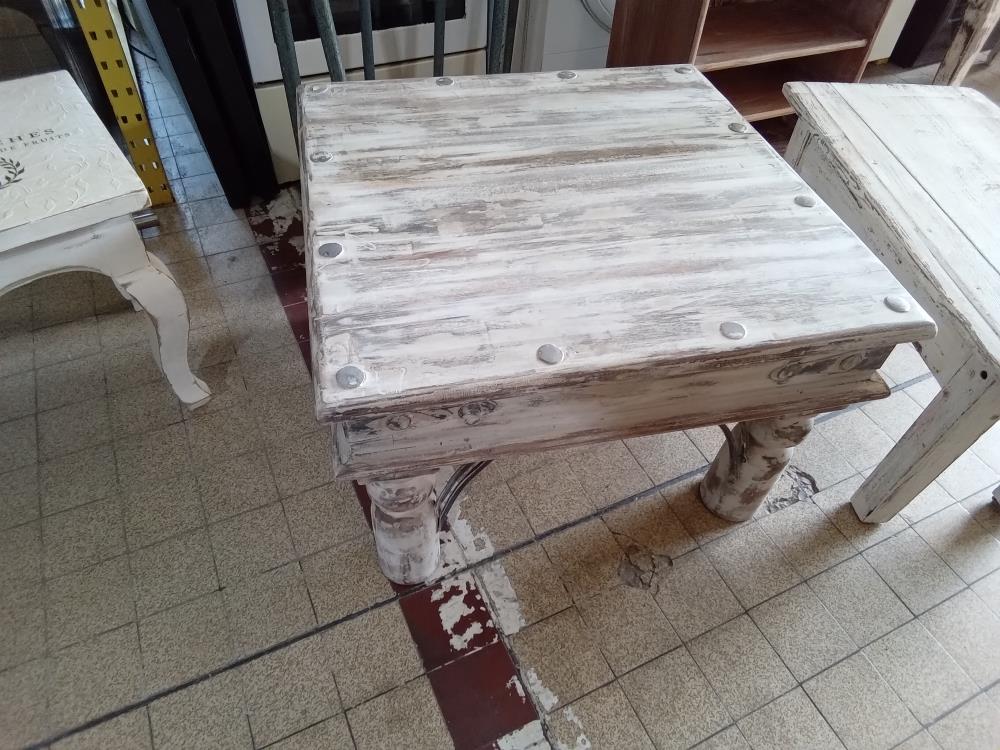 TABLE BASSE 