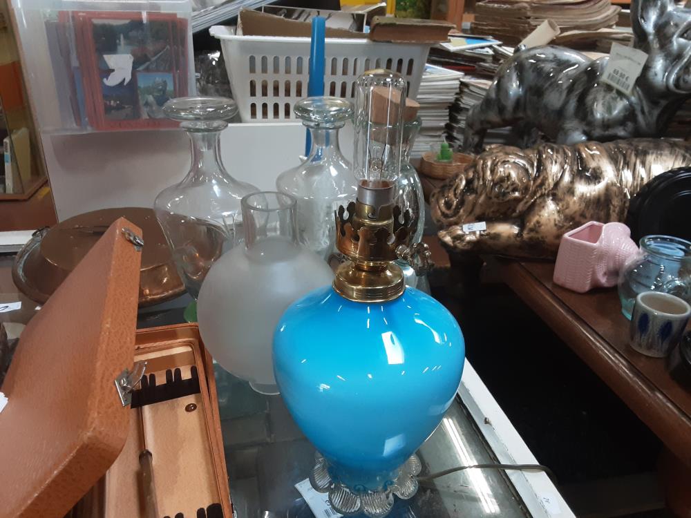 LAMPE OPALINE BLEU 