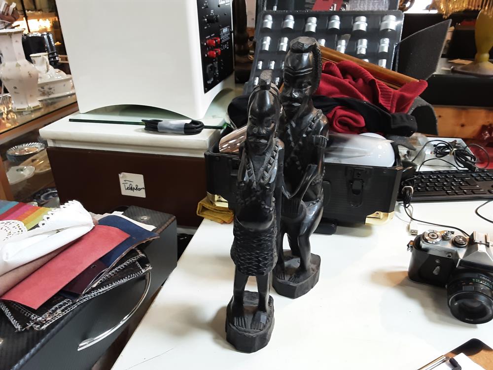 STATUETTE AFRICAIN 