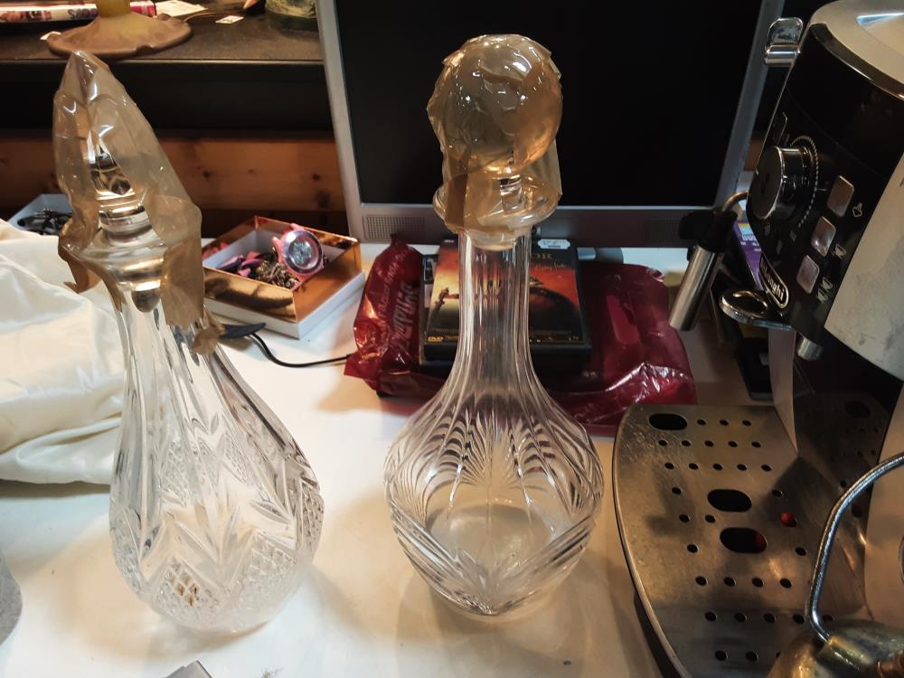 CARAFE ET  BOUCHON