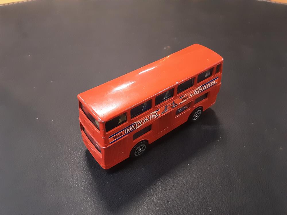 BUS DAIMLER FLEETLINE ROUGE CORGI