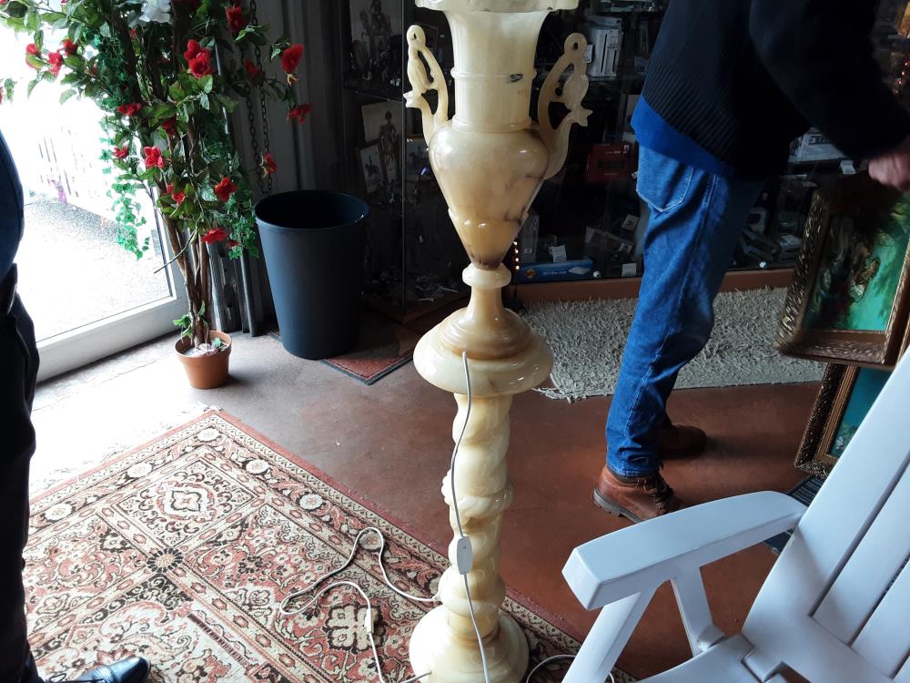 COLONNE VASE LAMPE