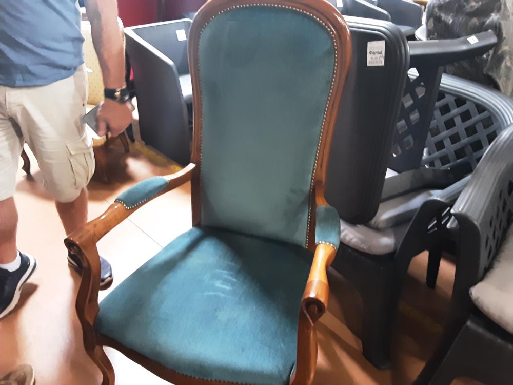 FAUTEUIL VOLTAIRE BLEU 