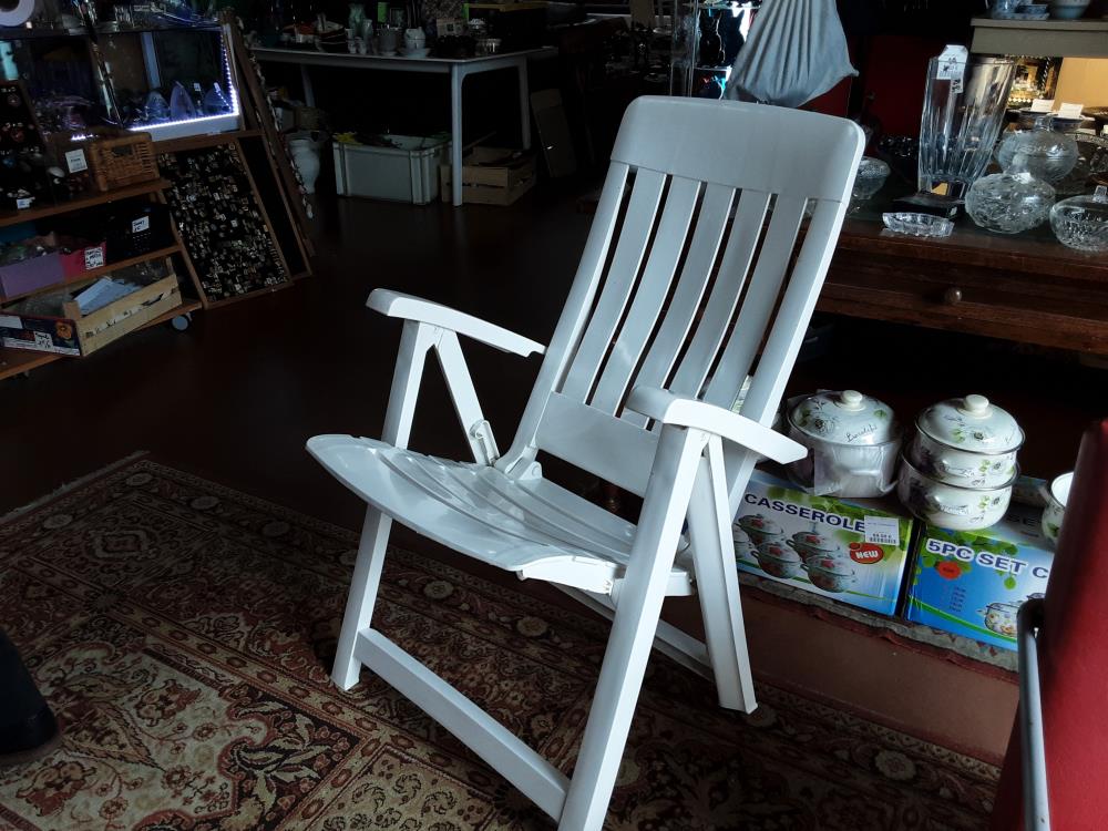 FAUTEUIL DE JARDIN BLANC 