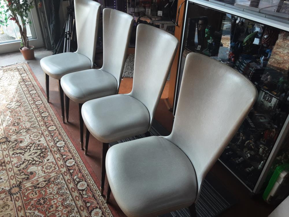 LOT DE 6 CHAISES