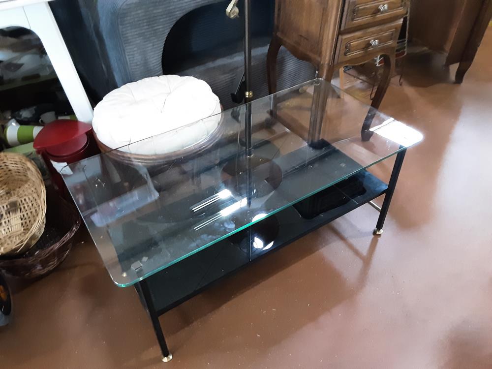 TABLE BASSE ANNEE 60