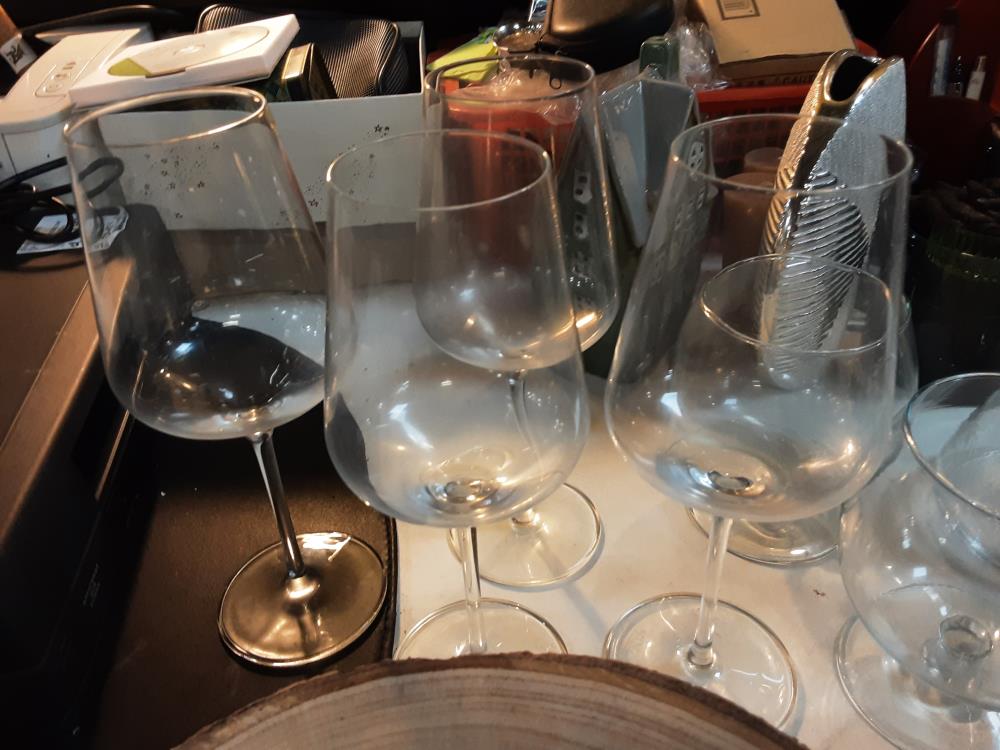 LOT DE 4 VERRES