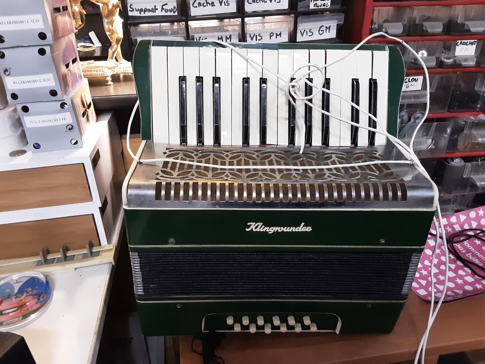 ACCORDEON KLINGRVUNDEK