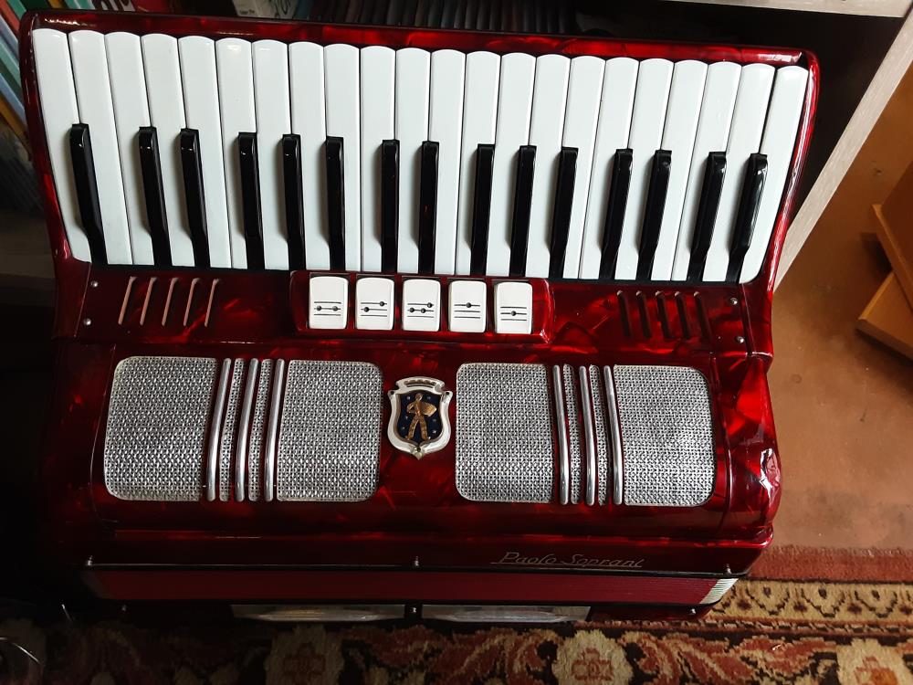 ACCORDEON ROUGE PAOLO SOPRANT