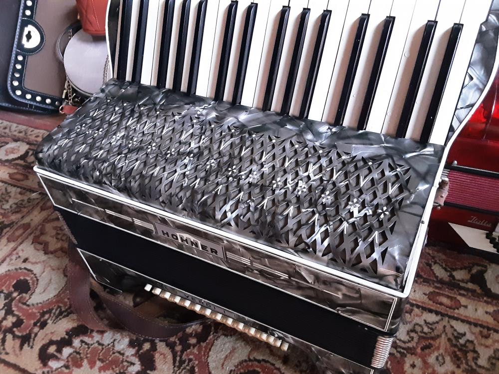 ACCORDEON HOHNER