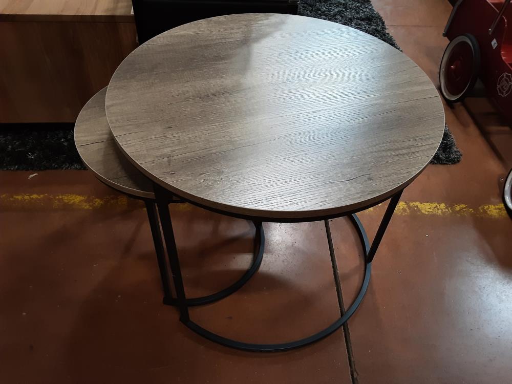 LOT DE 2 TABLES BASSES