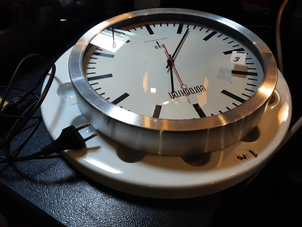 HORLOGE