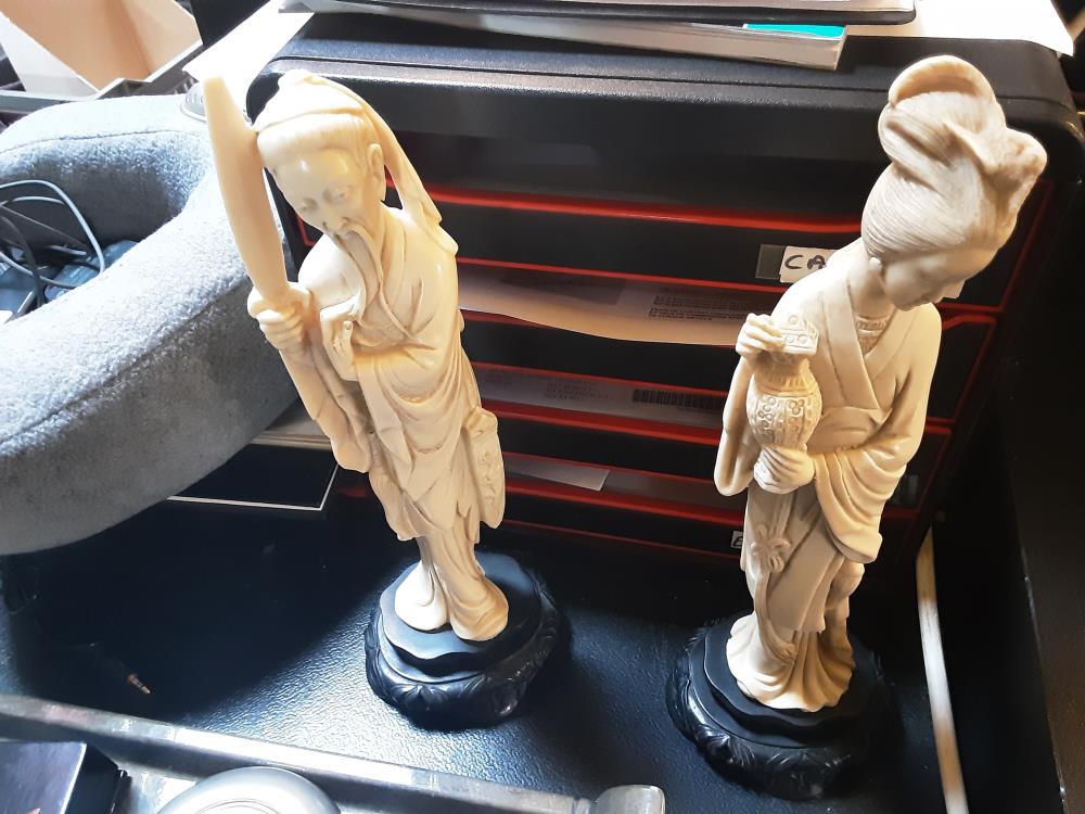 FIGURINE RESINE 