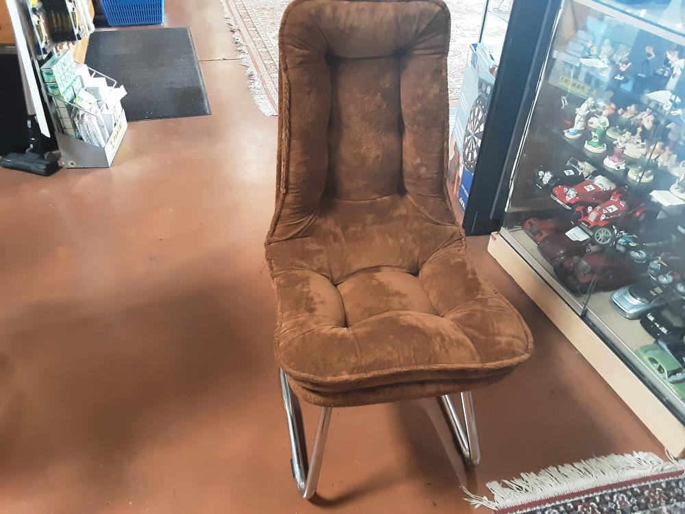 CHAISE VINTAGE TISSU MARRON 