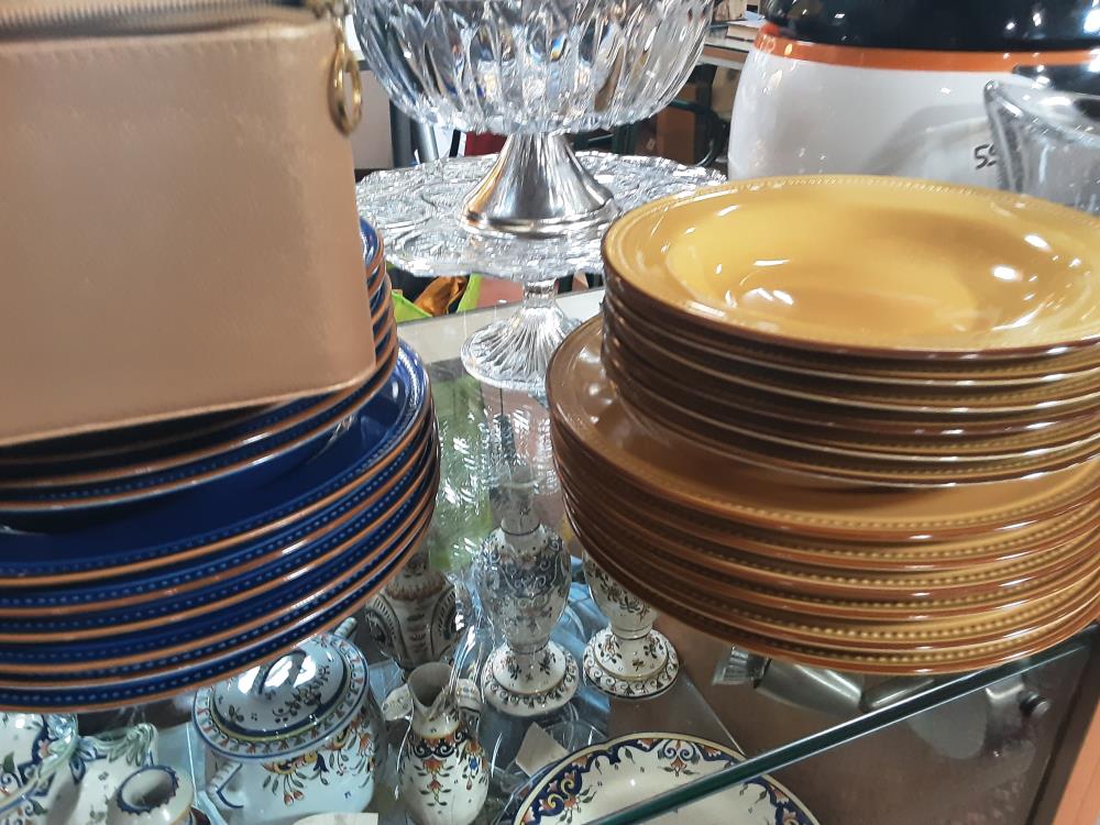 LOT ASSIETTES