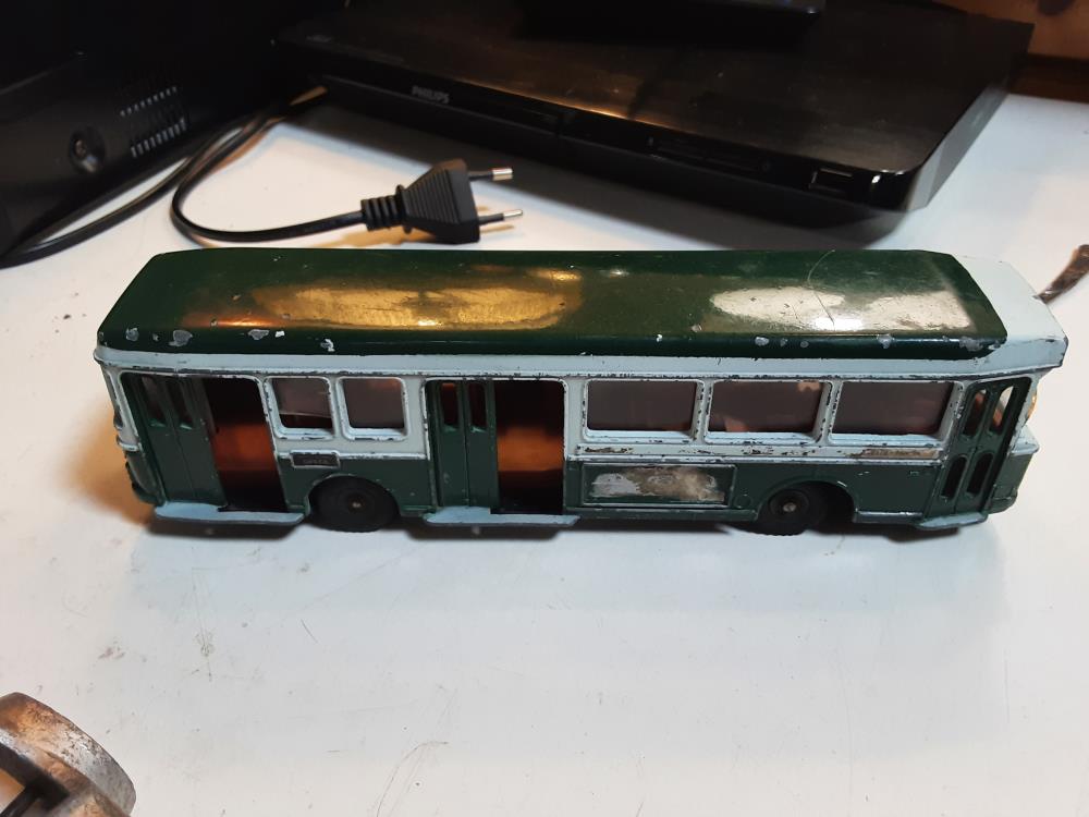 BUS