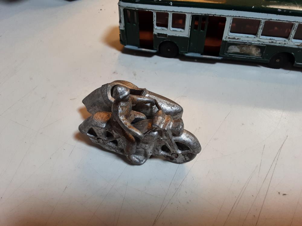 SIDE CAR