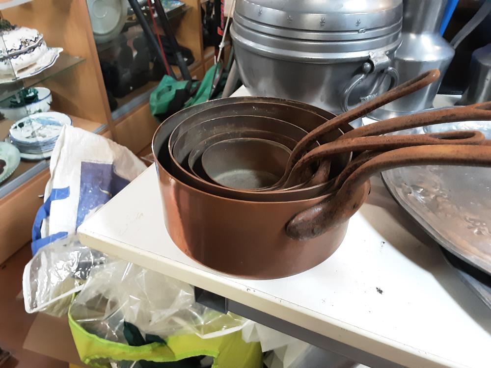 LOT DE 5 CASSEROLES CUIVRE