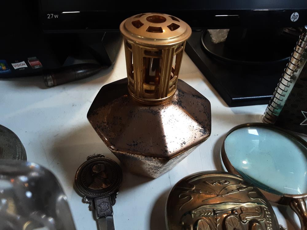 LAMPE BERGER